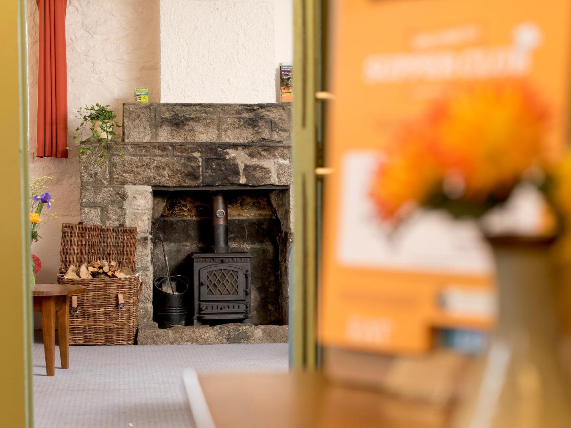 Yha Dartmoor Hostel Postbridge Εξωτερικό φωτογραφία